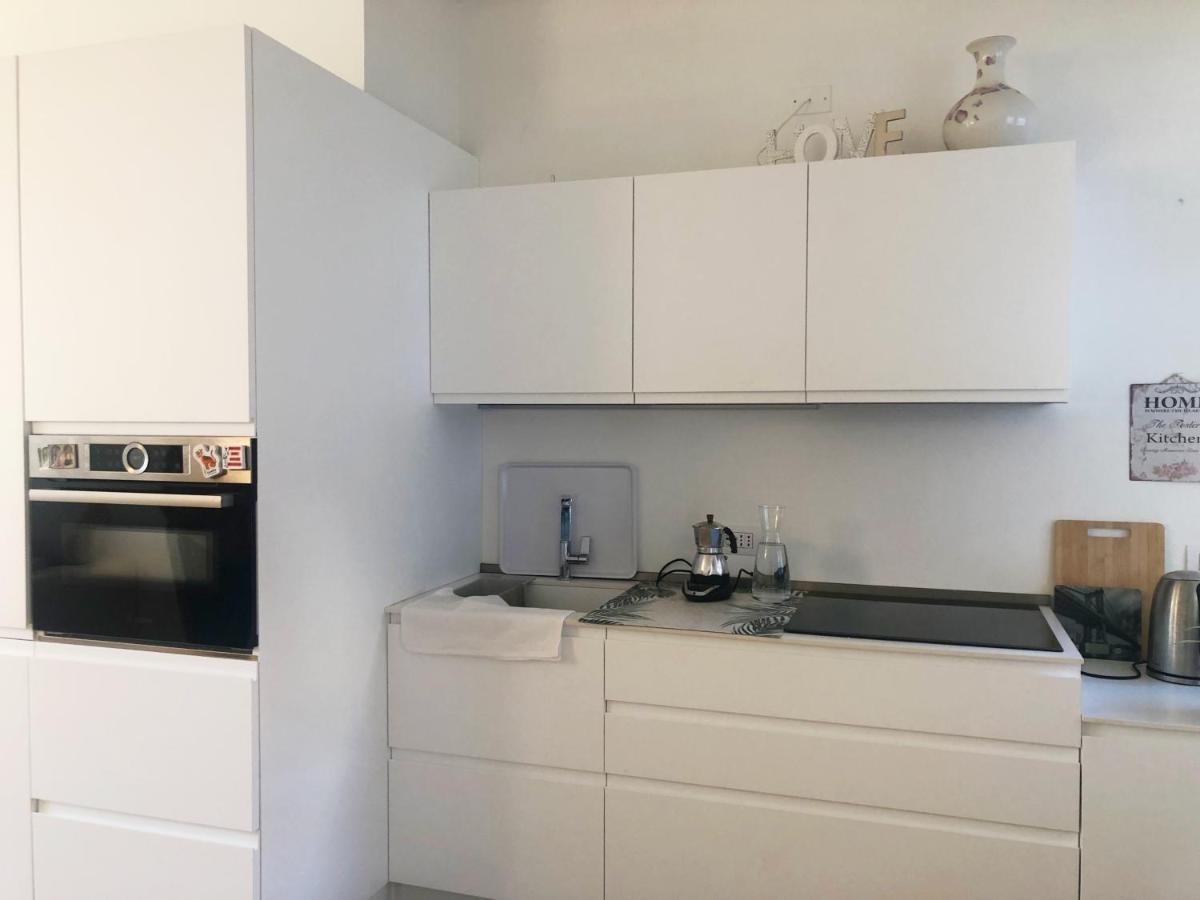 דירות Arco Downtown Castleview מראה חיצוני תמונה